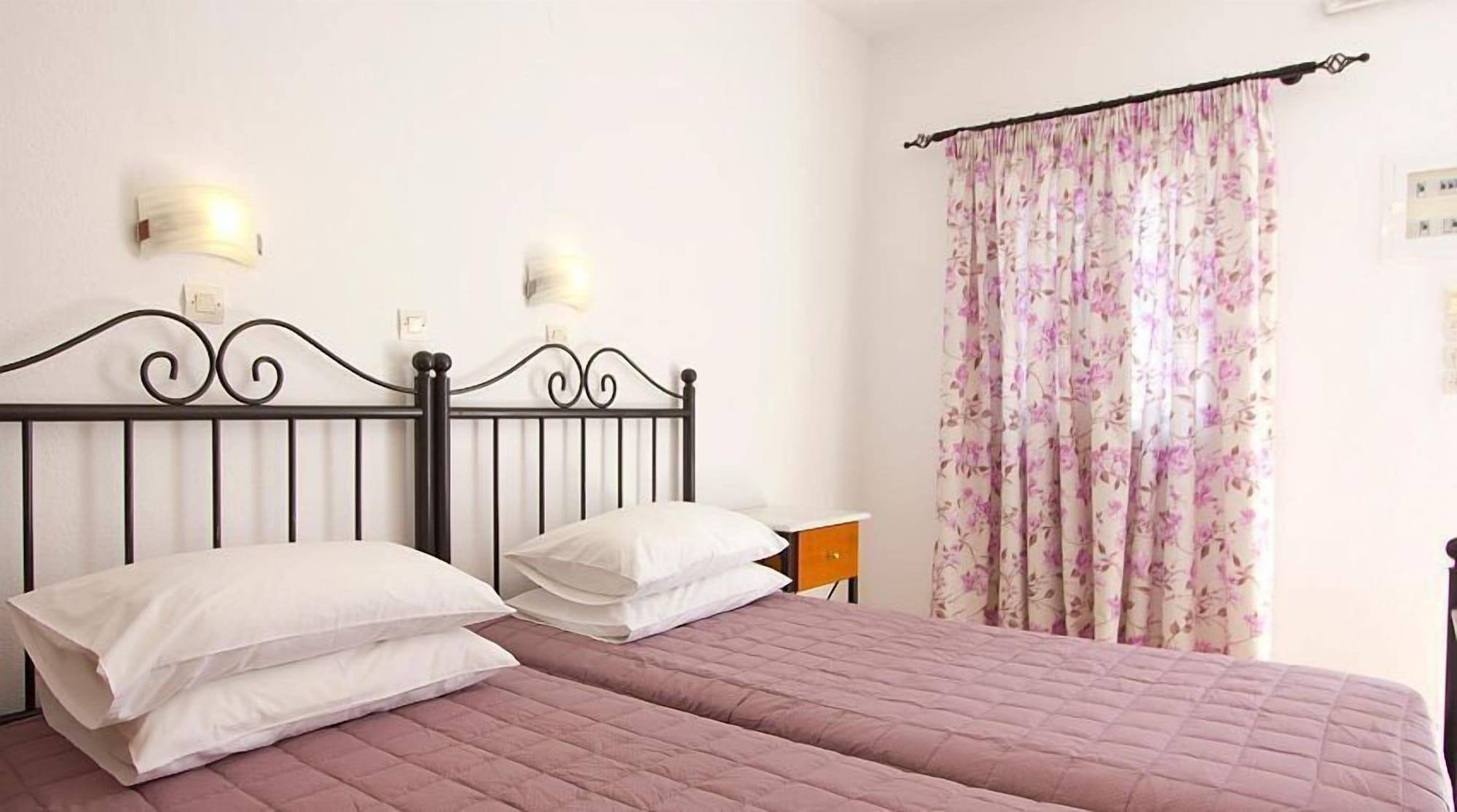 Anixi Hotel Ornos  Esterno foto