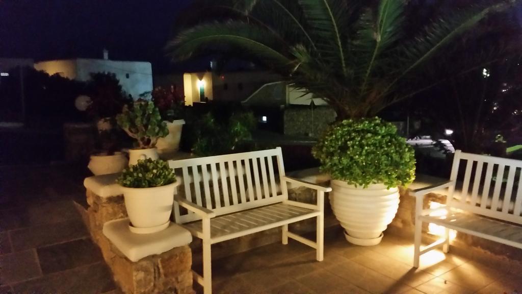 Anixi Hotel Ornos  Esterno foto