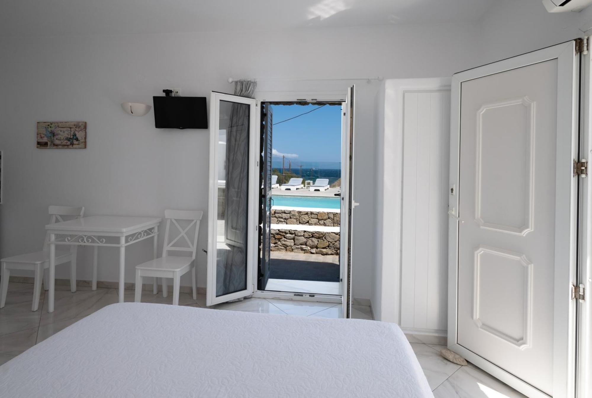 Anixi Hotel Ornos  Esterno foto