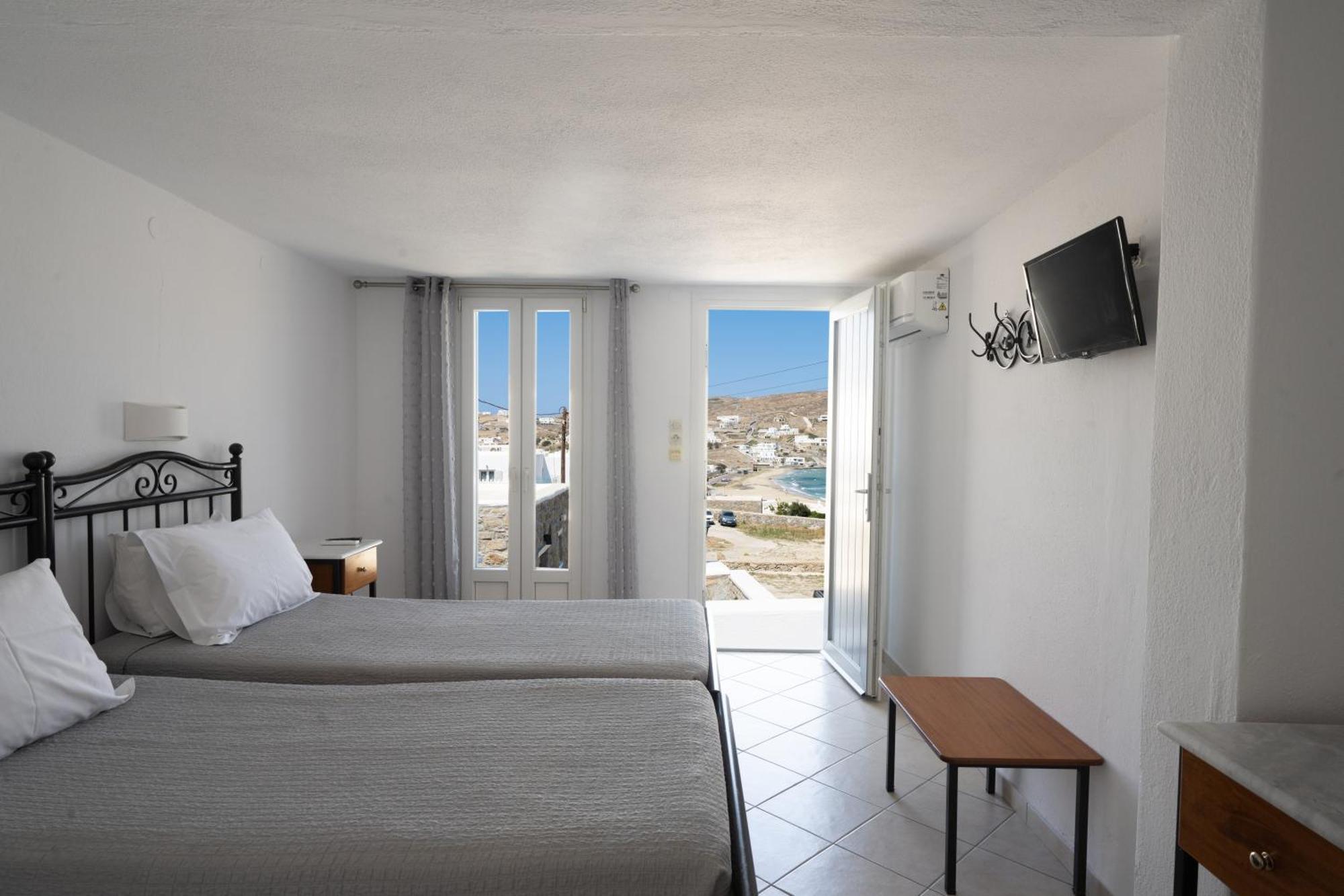 Anixi Hotel Ornos  Esterno foto